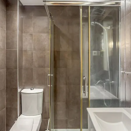 Apartment Bairro Alto Typical By Homing Lisbon