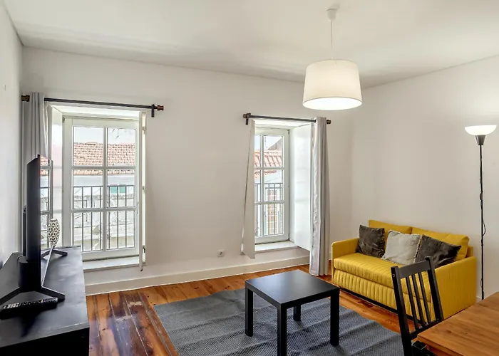 Bairro Alto Typical By Homing Daire *