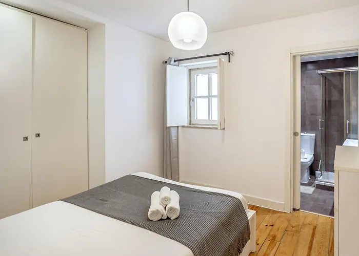Bairro Alto Typical By Homing Appartement Lissabon